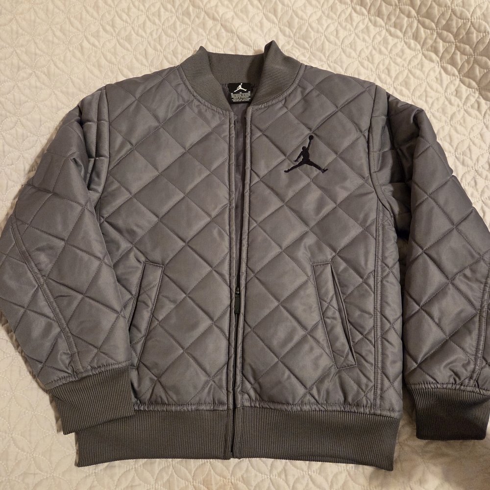 Youth Jordan Quilted Bomber Jacket SZ M 10-12